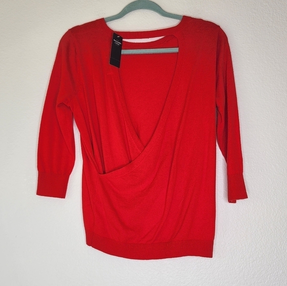 Abercrombie & Fitch Cross Back Sweater XS NWT - Picture 3 of 7